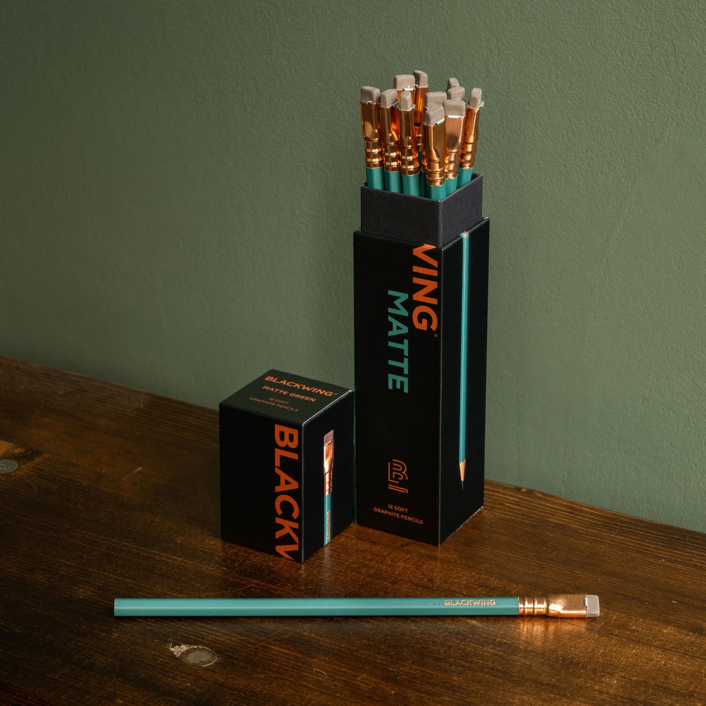 Blackwing Matt Green Pencil Box with lid off and 12 pencils