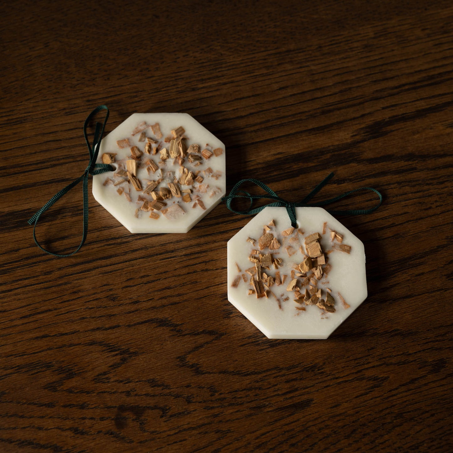 Carriere Freres Cedar Botanical Palet