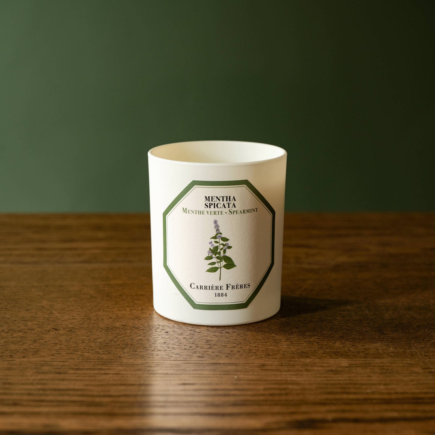 Carrière Frères spearmint scented candle.