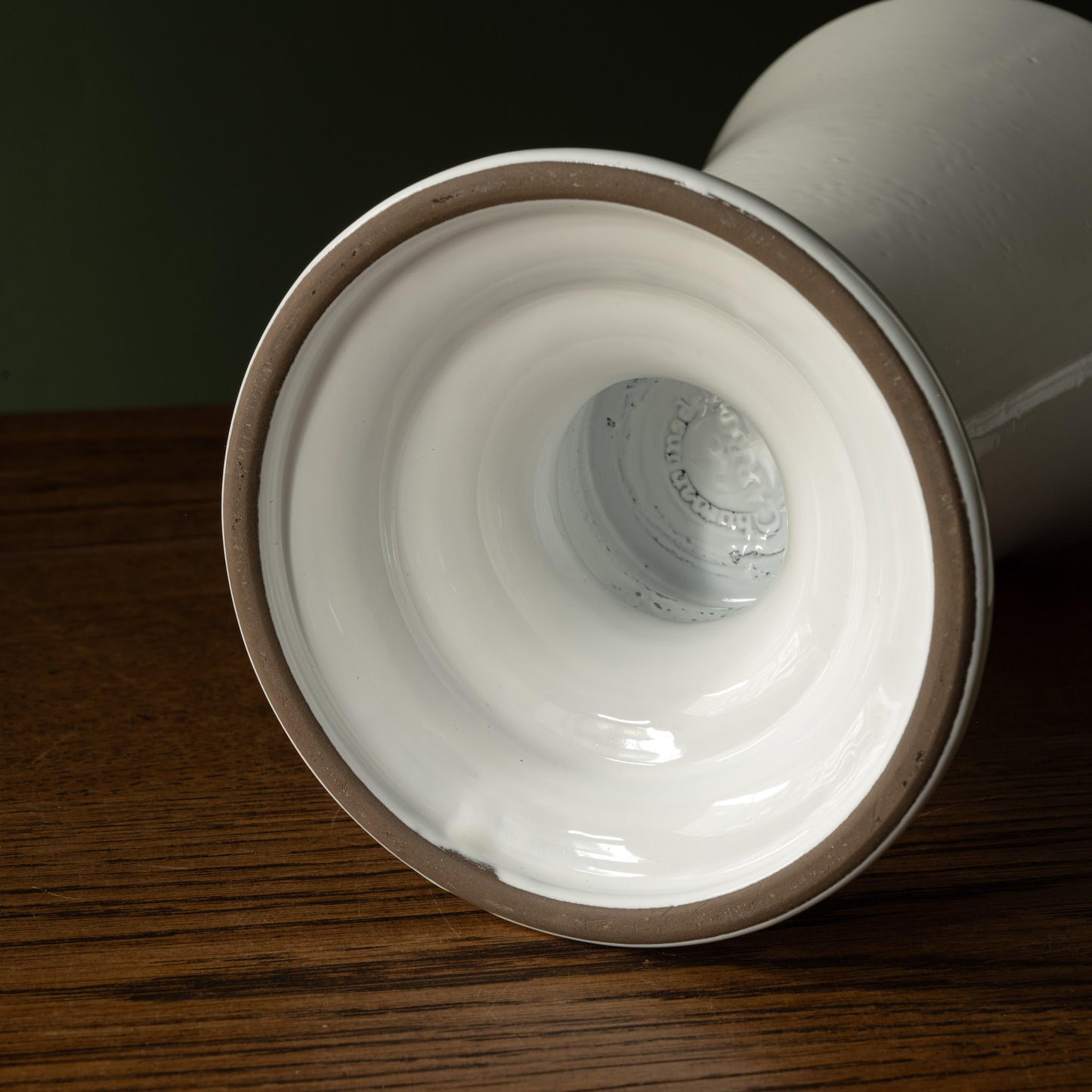 Underneath of Carron Paris medium sized vase.