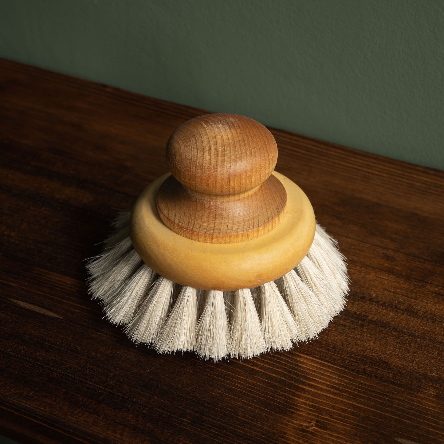 Iris Hantverk Bath Brush with Knob
