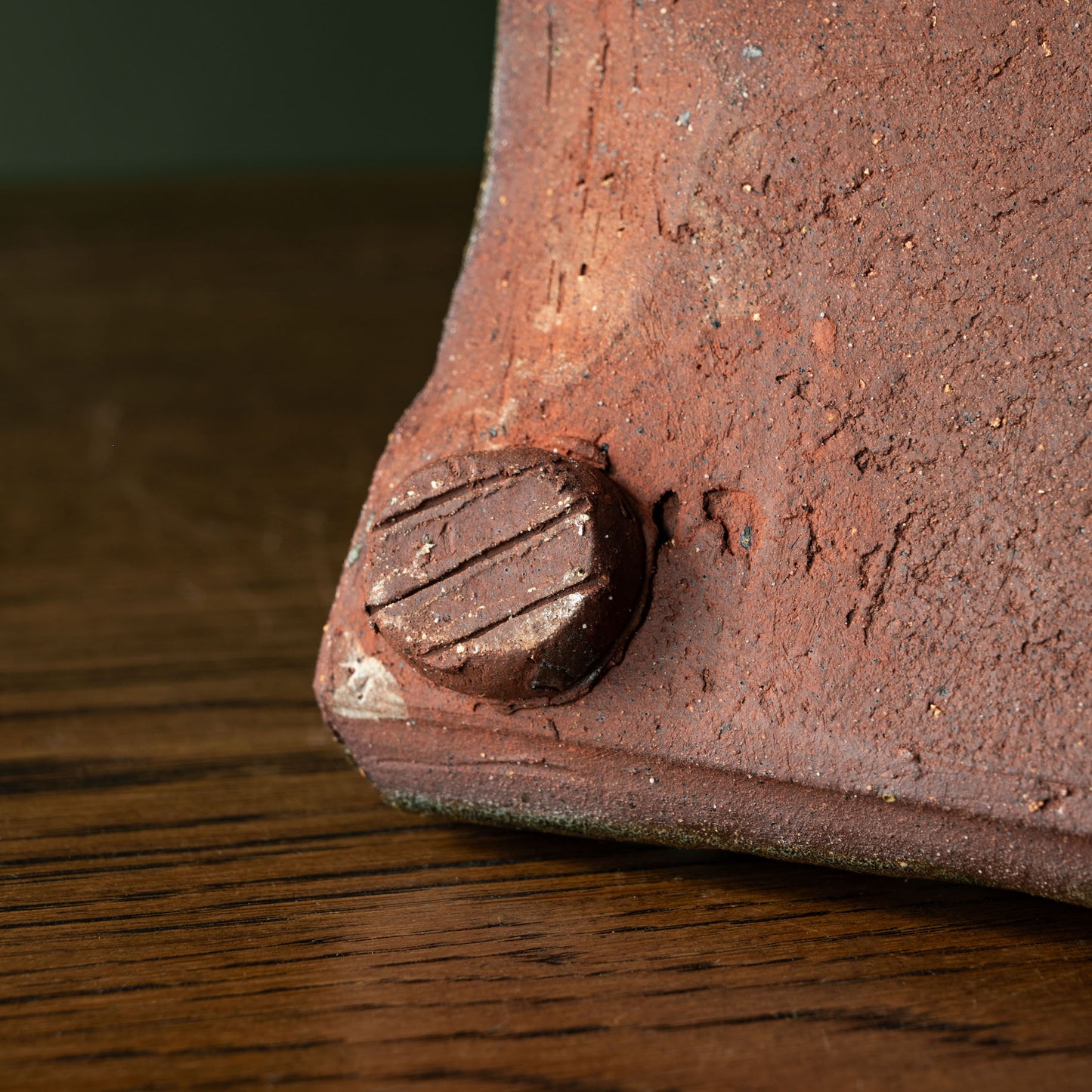 Underside of Joshua Williams earthenware toast rack