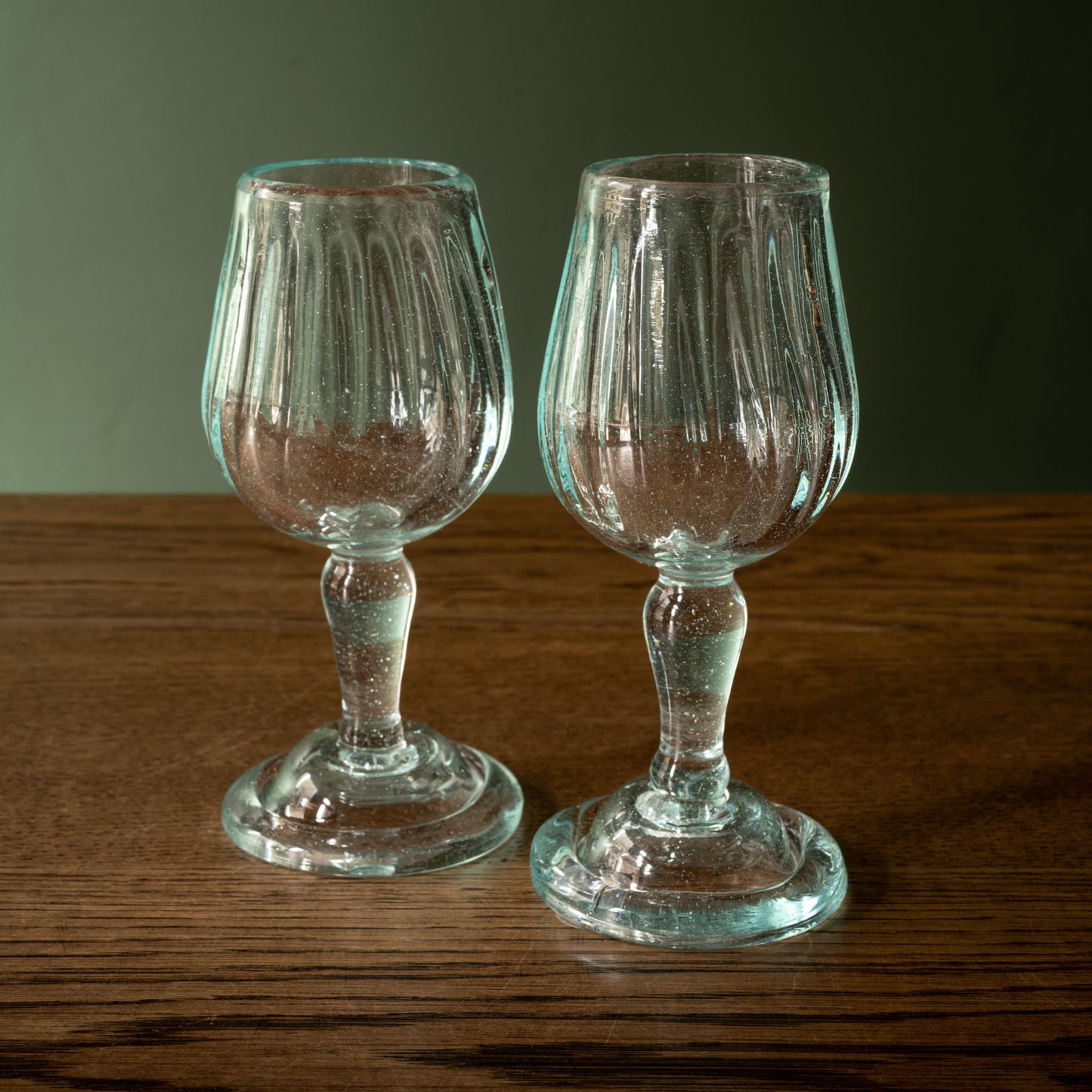 Pair of La Soufflerie Corvina Wine Glasses