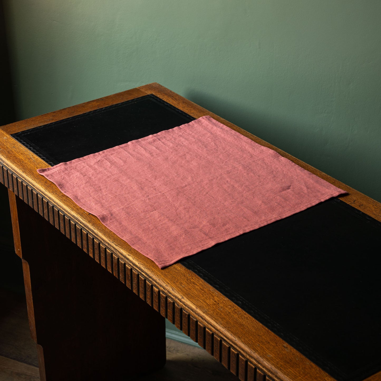 Libeco Belgian Linen Skye Napkin in Cassis