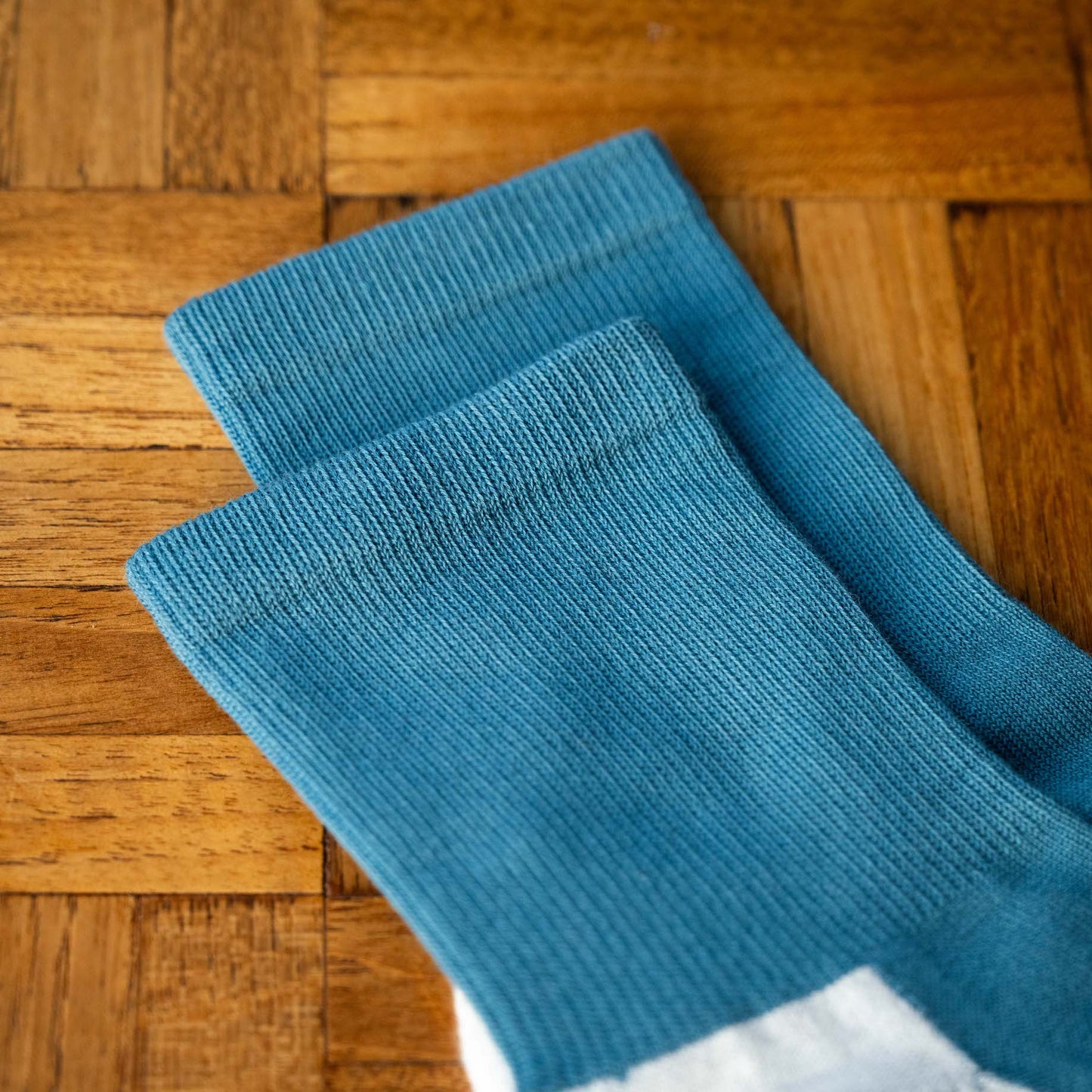 Nishiguchi Kutsushita Lake Blue Cotton Cashmere Walking Socks ribbed topline