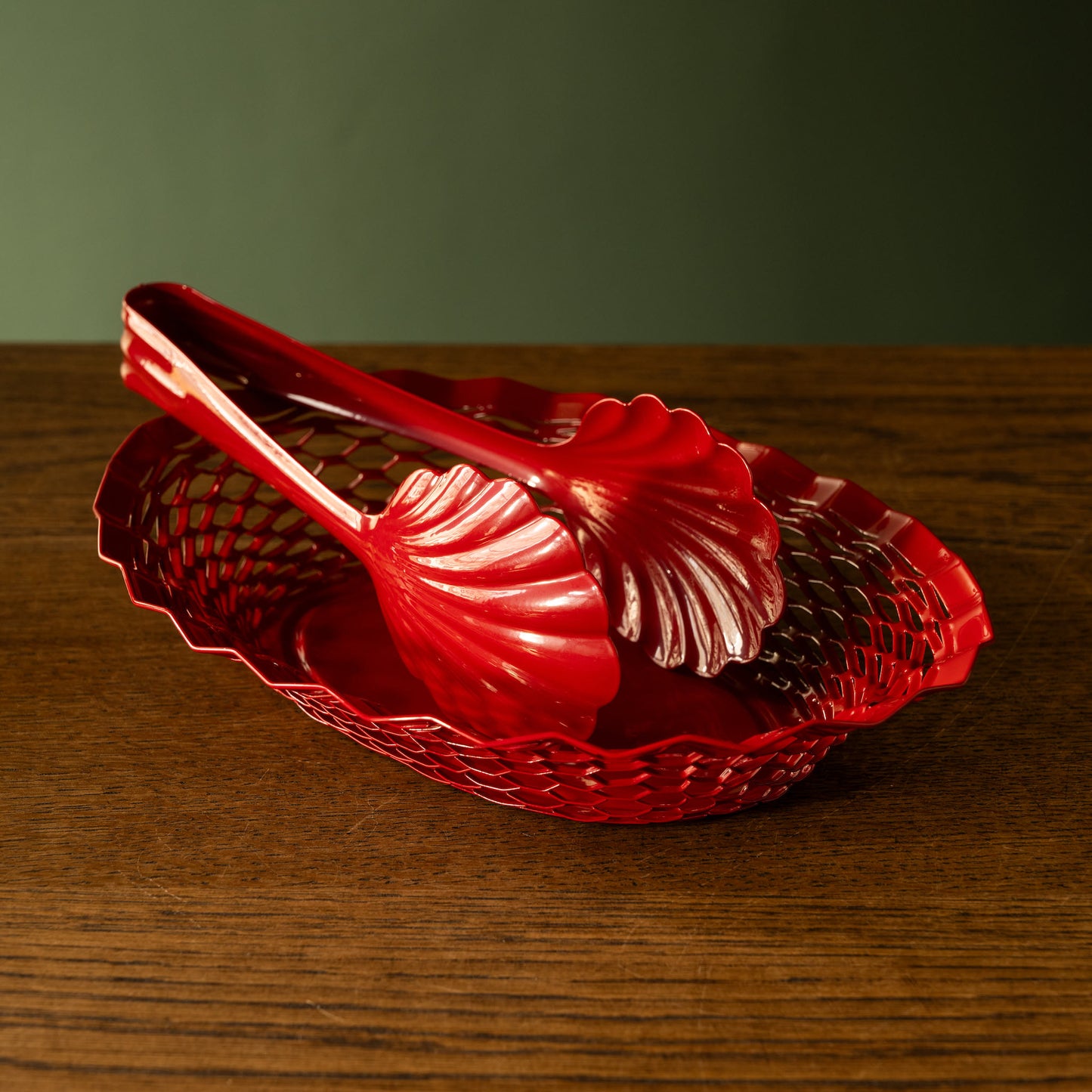Stainless steel bakery tongs & oval basket in red.