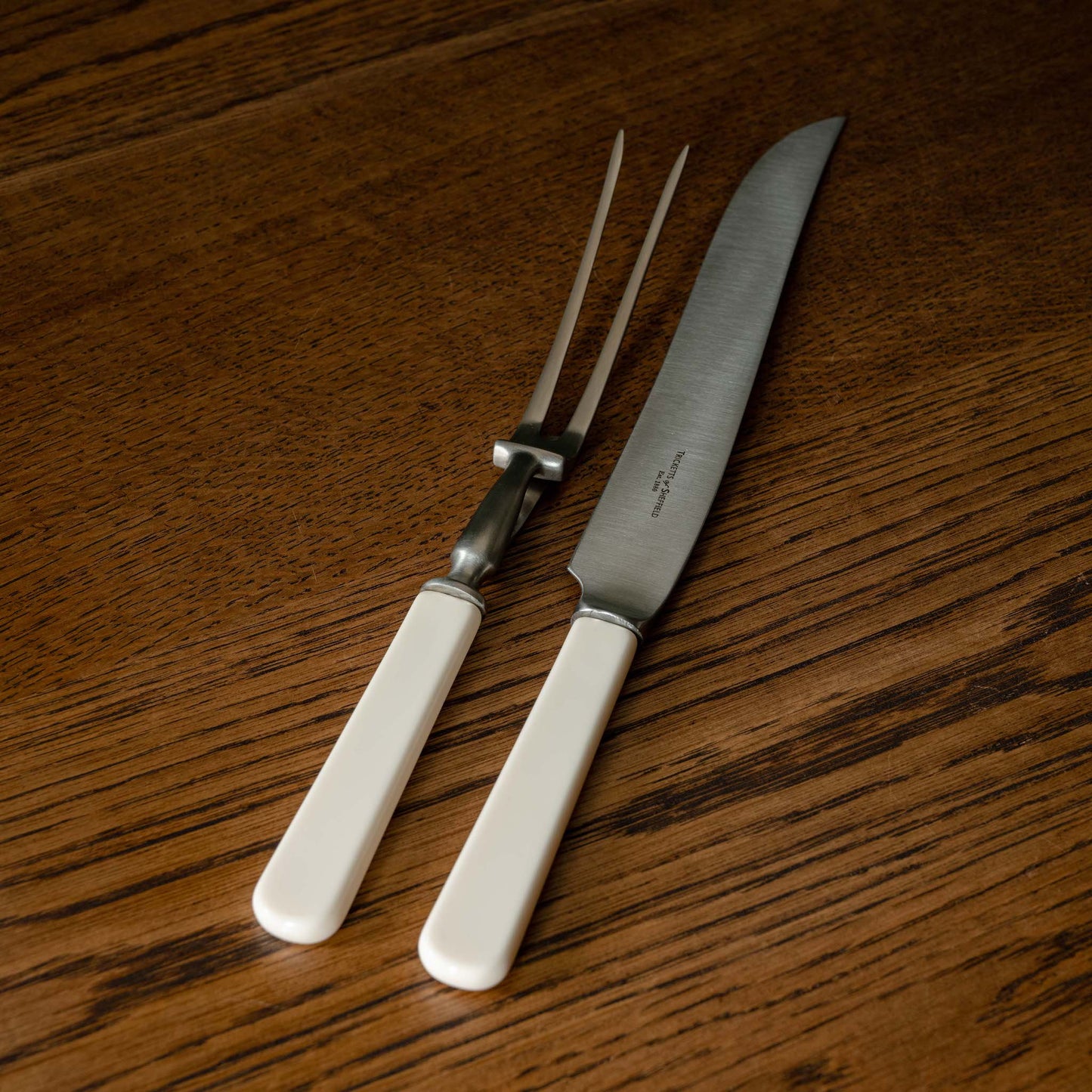 Tricketts of Sheffield 2 piece Carving set