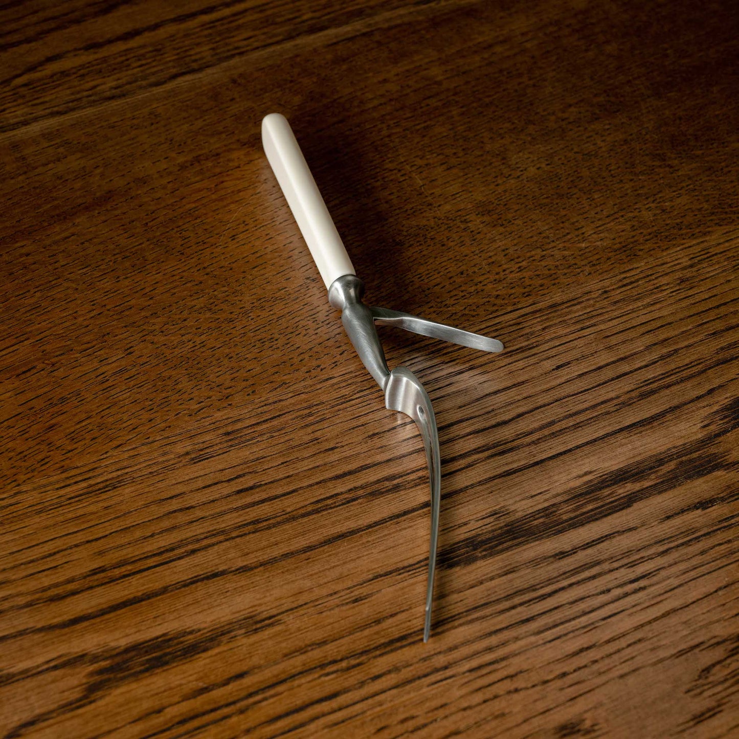 Trickets of Sheffield Carving Fork with knife guard
