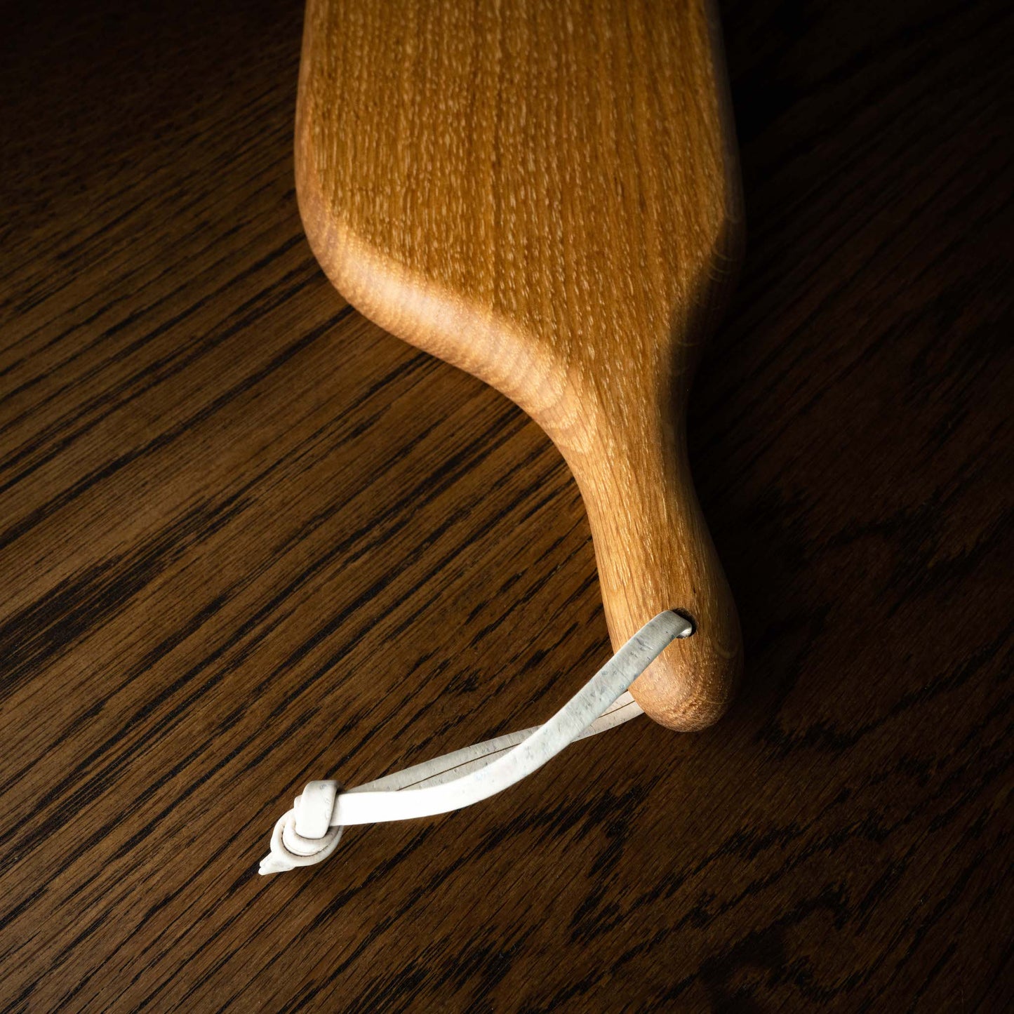 Selwyn House Baguette Board handle & loop