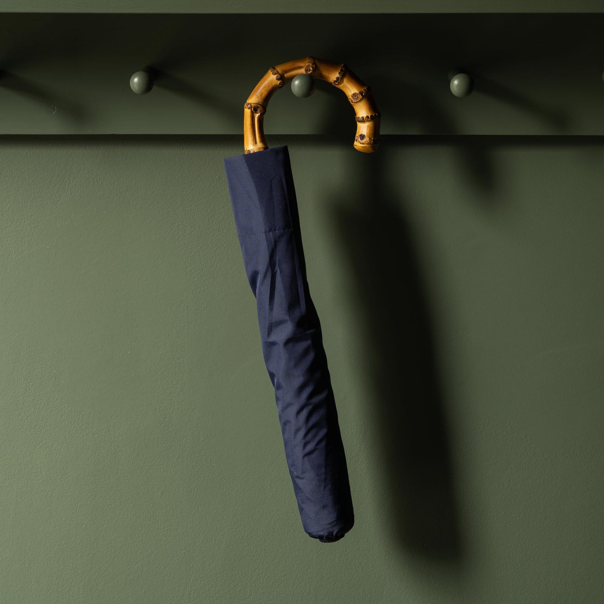 Fox Umbrellas French blue telescopic umbrella with a bamboo handle in french blue cover