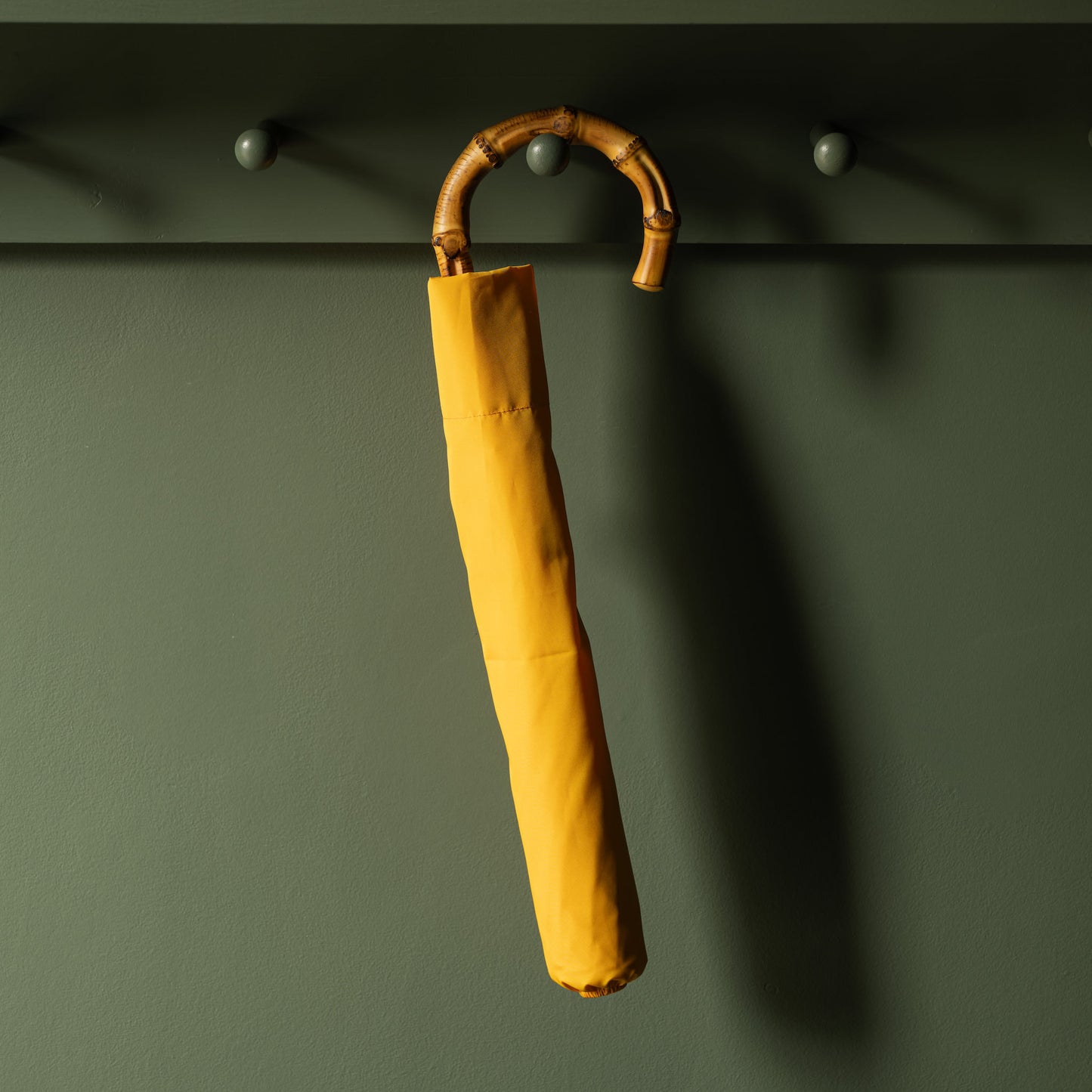 Fox Umbrellas yellow telescopic umbrella with a bamboo handle in yellow cover
