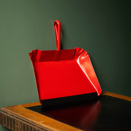 Iris Hantverk Red Short Handle Metal Dustpan