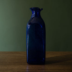 La Soufflerie Frigo Avec Bec in Dark Blue Recycled Glass
