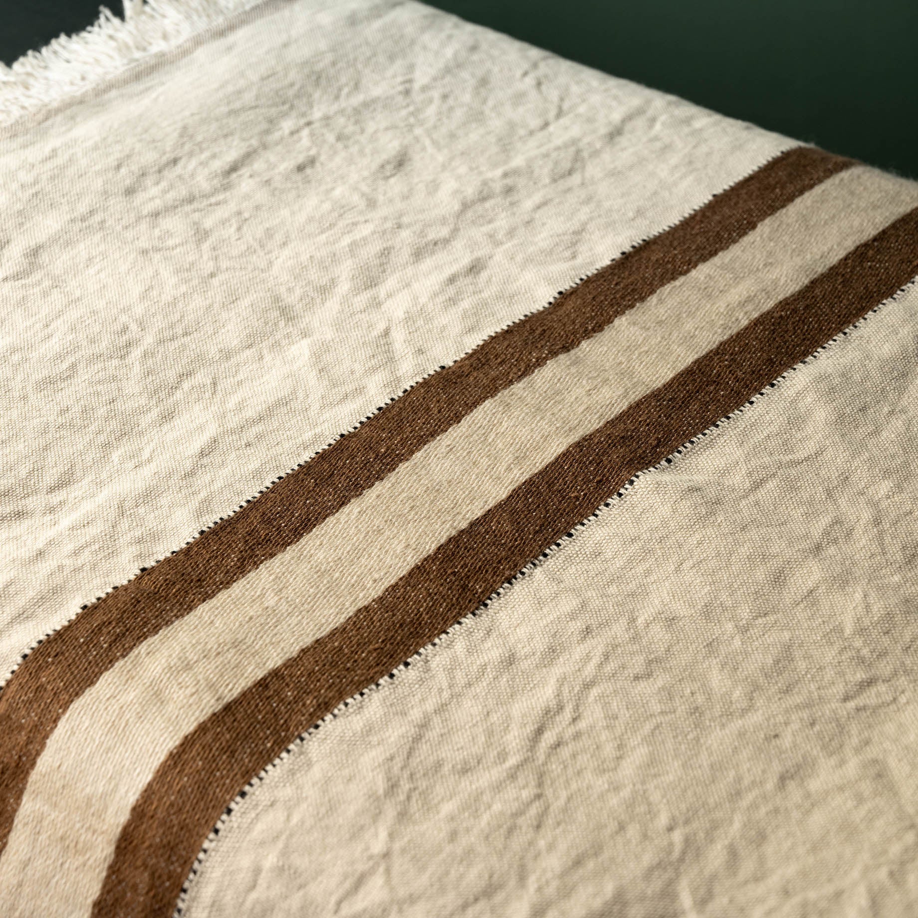 Libeco Belgian Linen Table Throw fabric close up