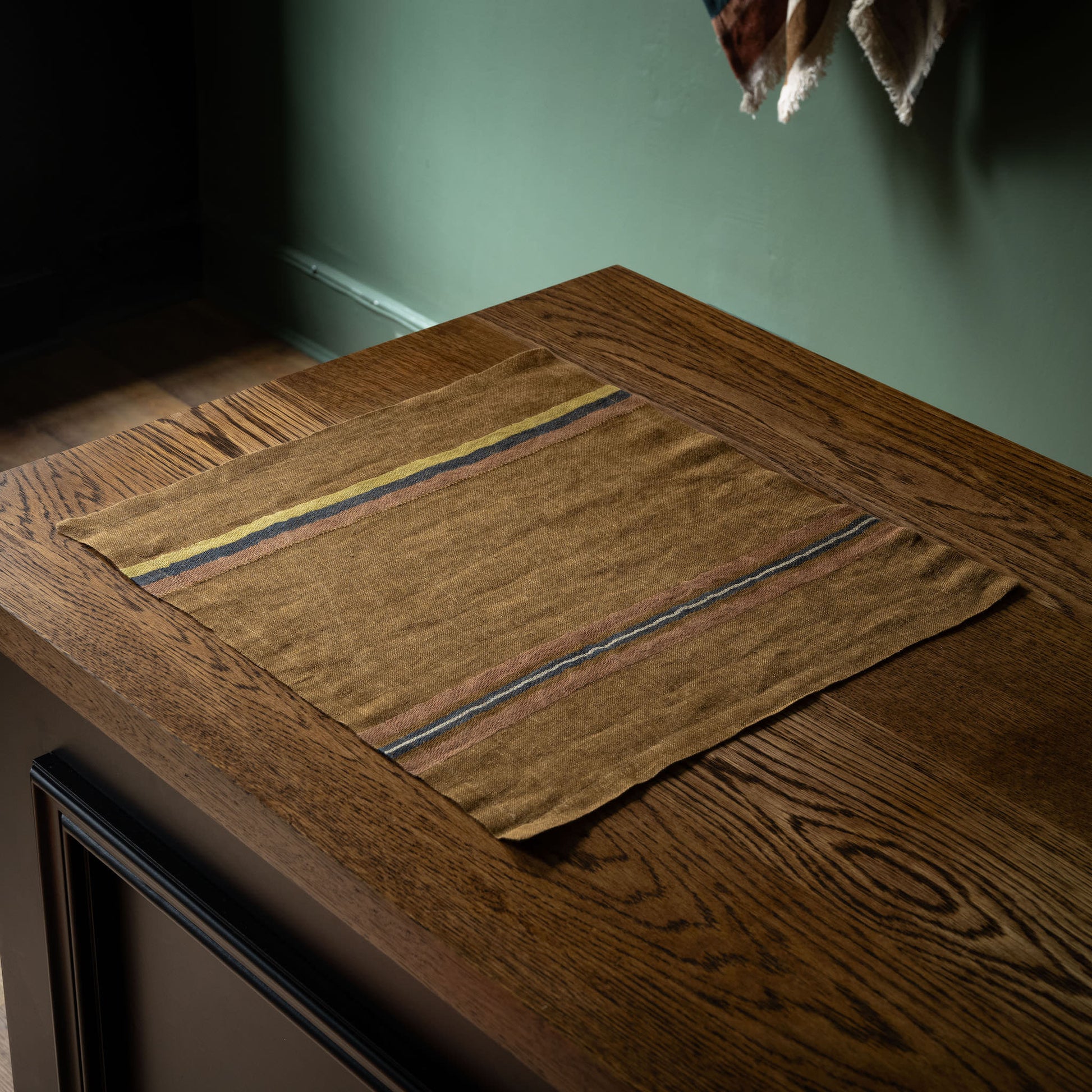 Libeco Belgian linen Virginia napkin, brown with striped details at the border