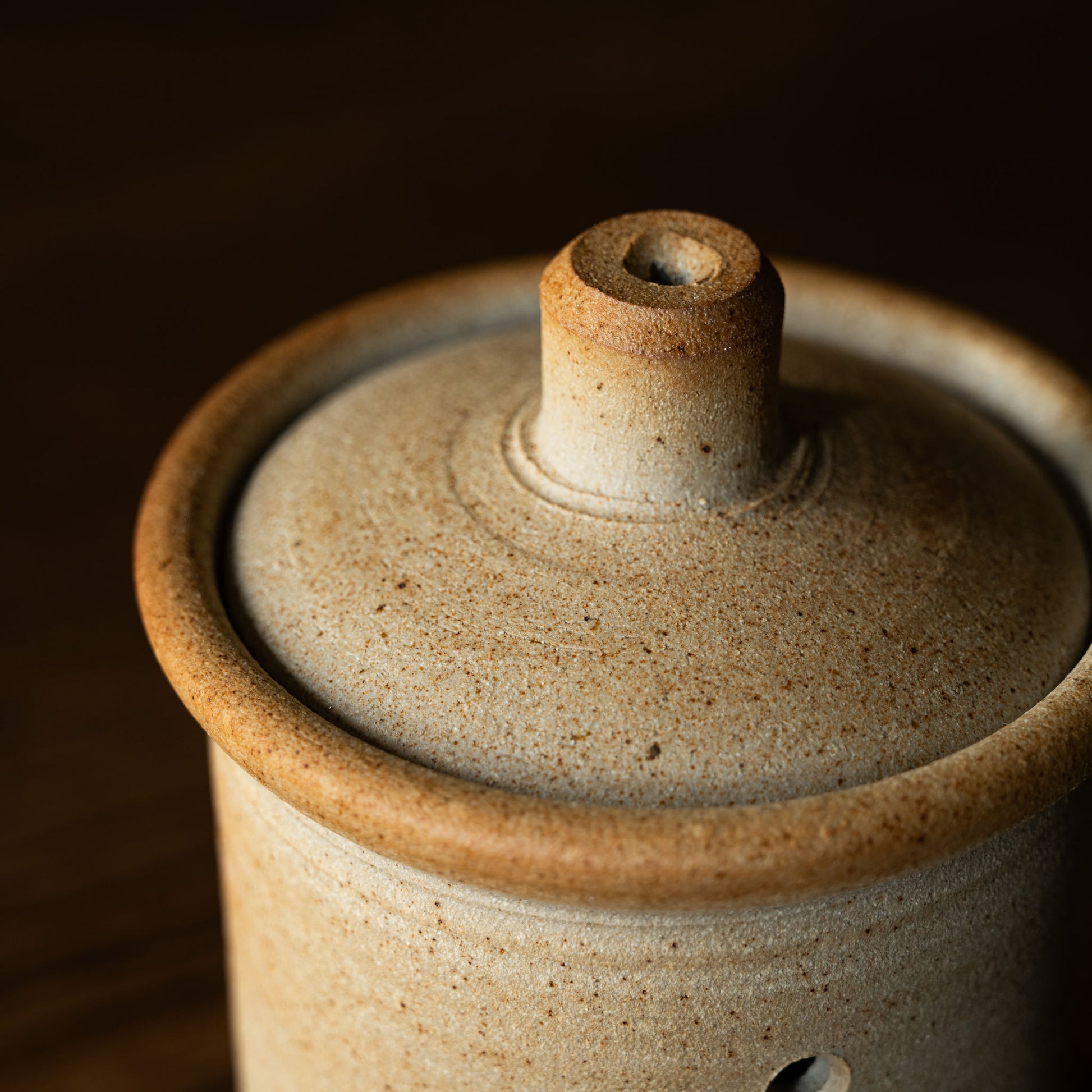 Muchelney Pottery Stoneware Garlic Pot Lid