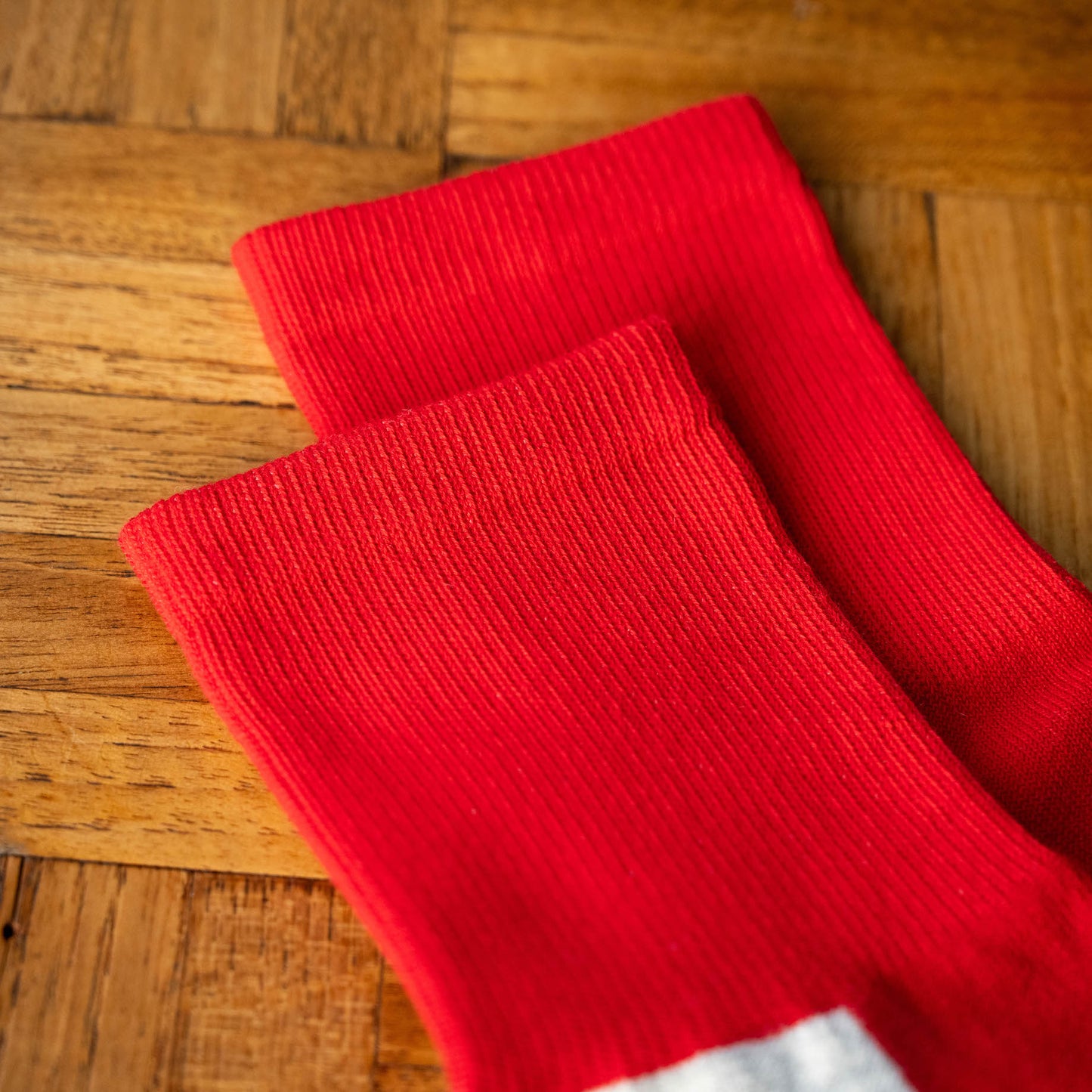 Cotton Cashmere Walk Socks Red