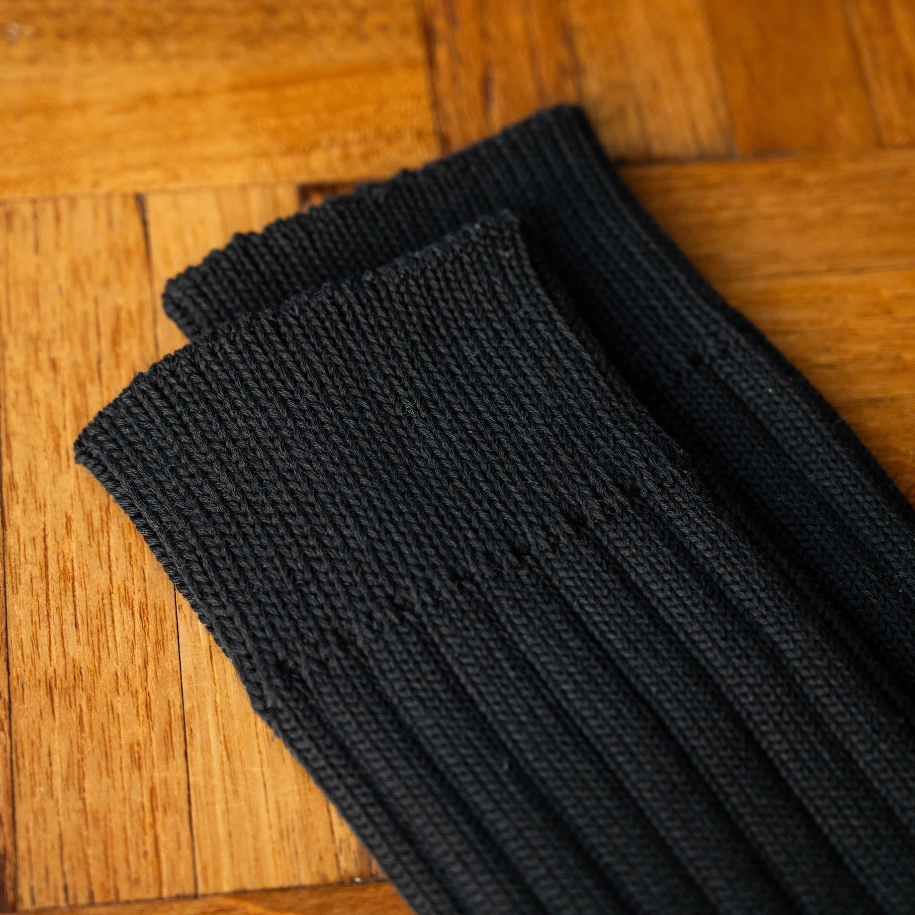 Nishiguchi Kutsushita Black Egyptian Cotton Socks Cuff