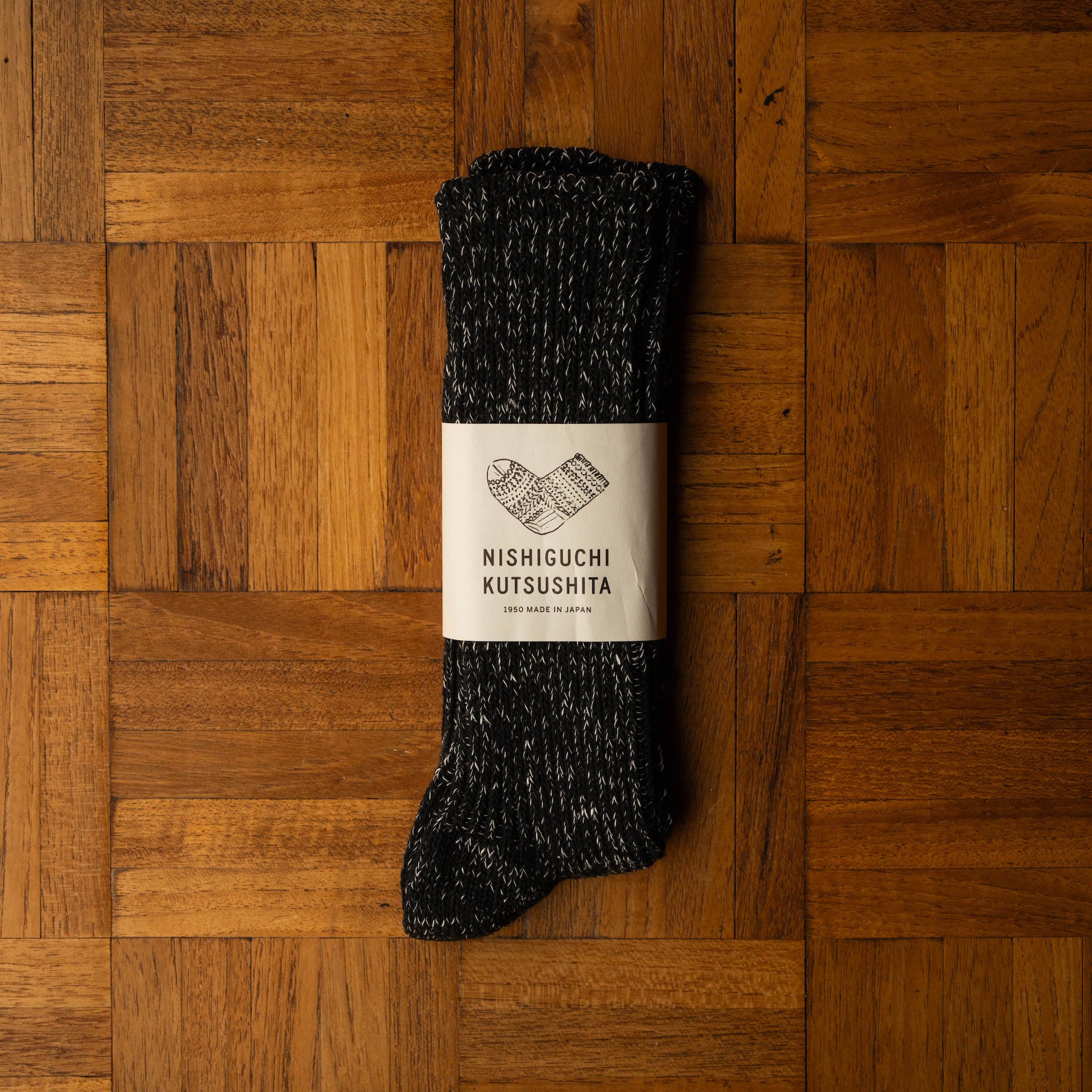 Nishiguchi Kutsushita Black Hemp & Cotton Socks with Logo Band