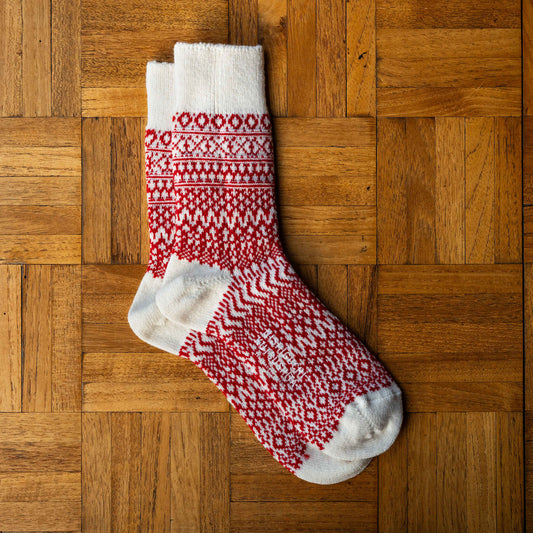 Nishiguchi Kutsushita Wool Jacquard Socks in Red Sox (cream & red) colourway.