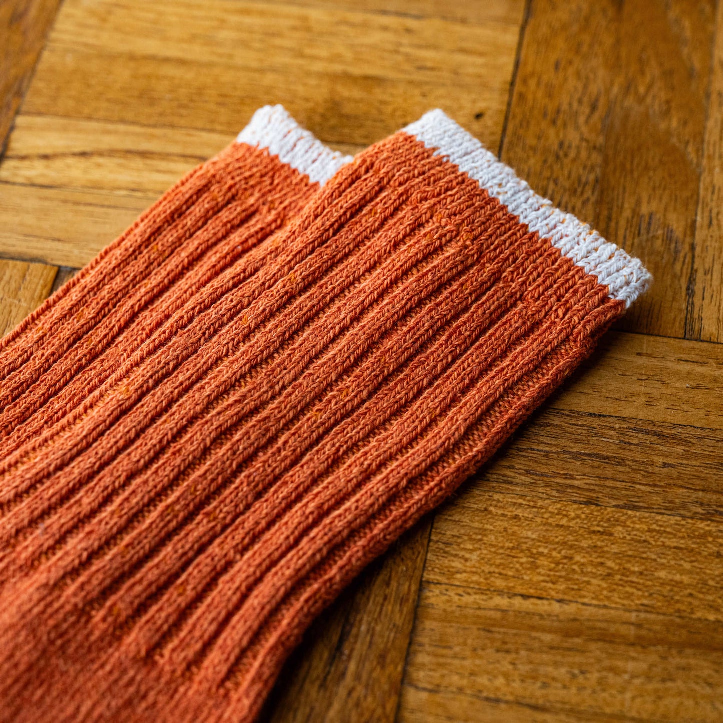 Silk Cotton Socks (Beer Amber)
