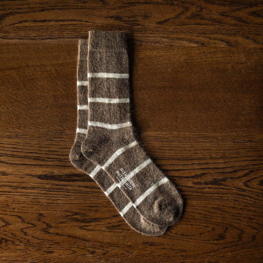 Nishiguchi Kutsushita Mohair |& Wool Beige striped socks 