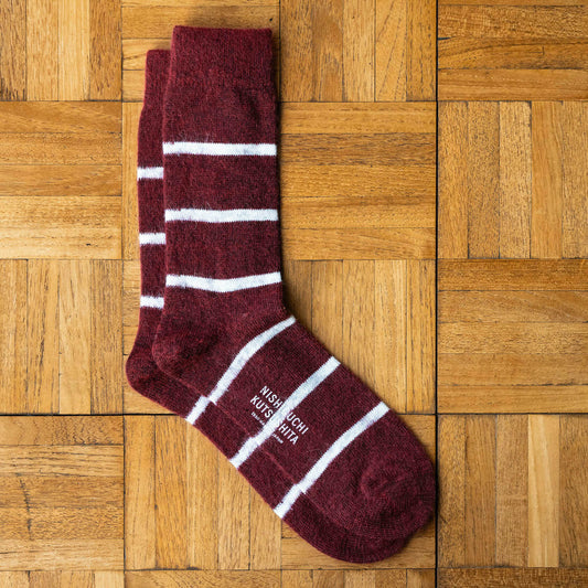 Nishiguchi Kutsushita Wine coloured mohair & wool socks with white stripes