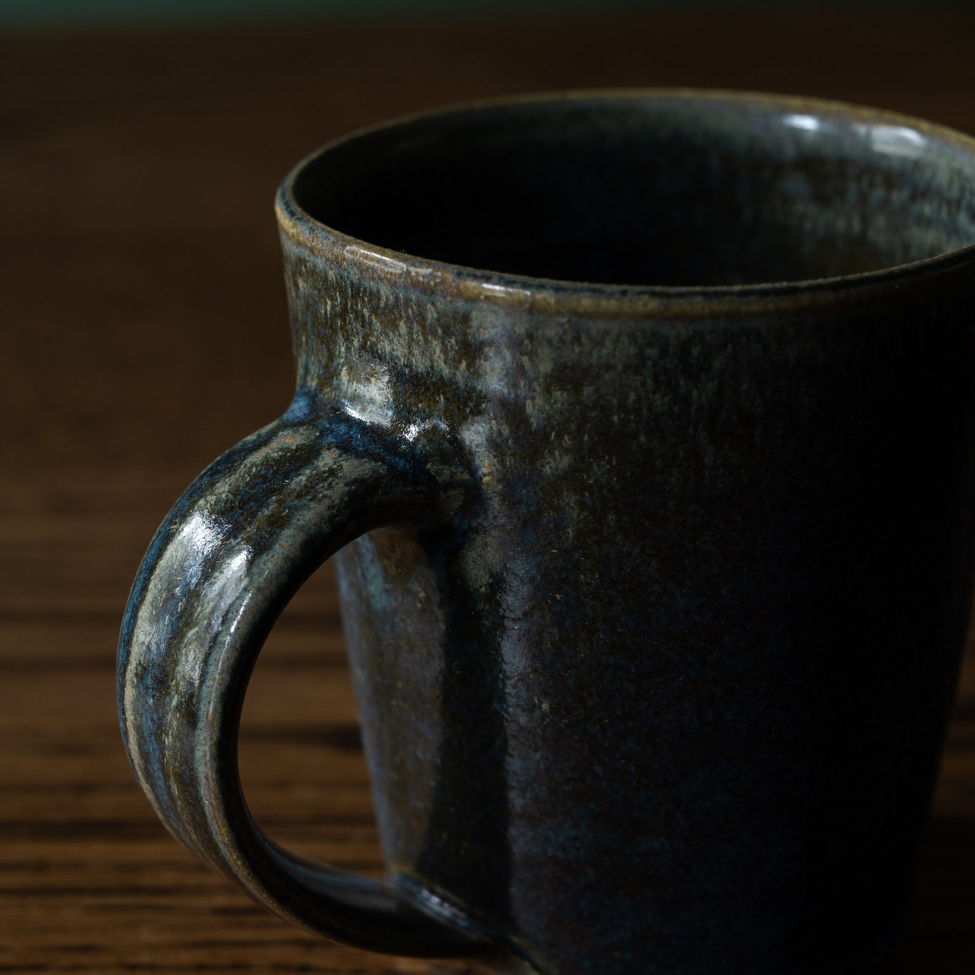 Pottery West Stoneware Tapered Mug handle in Nori glaze