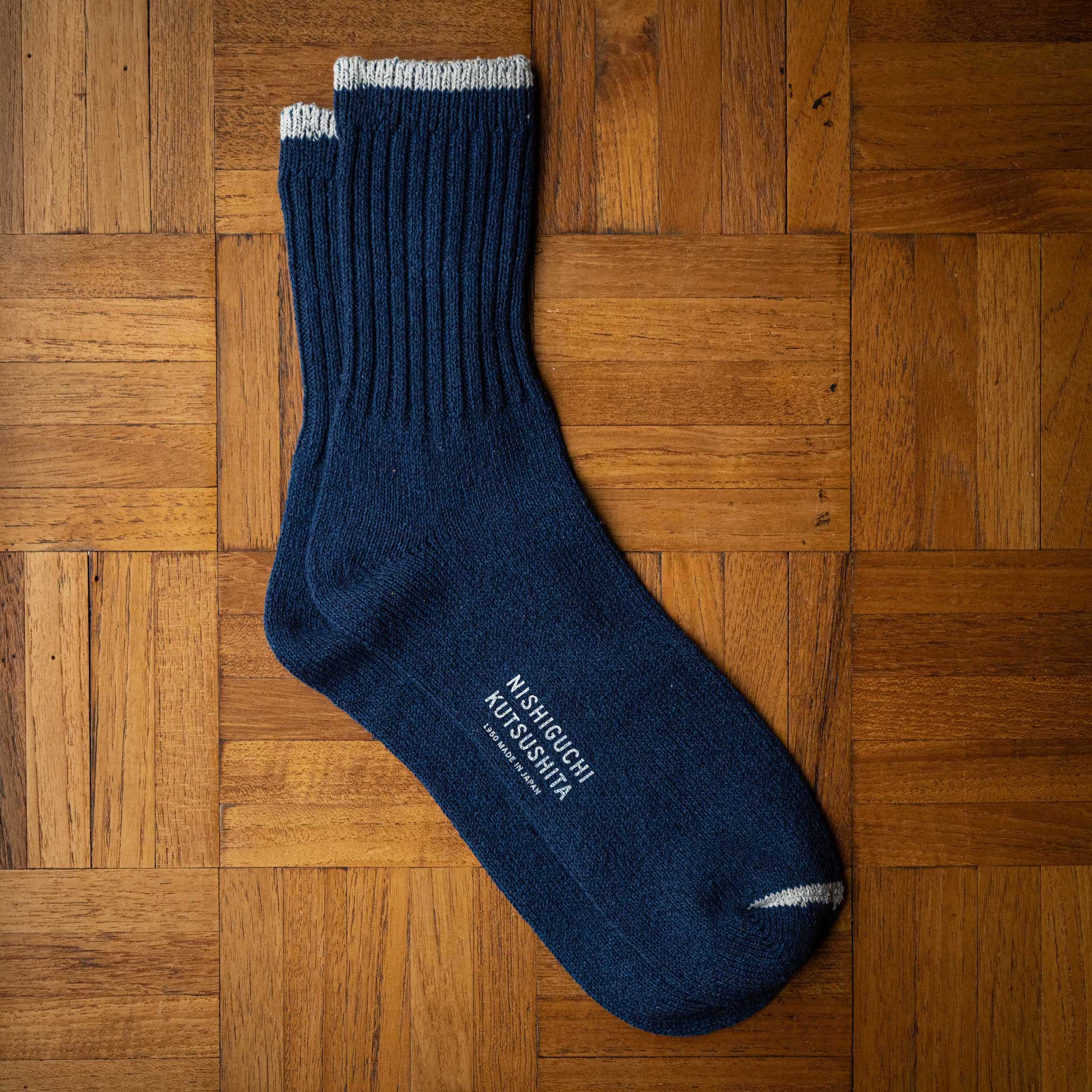 Nishiguchi Kutsushita Blue Silk & Cotton Socks
