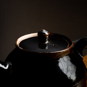 Leach Pottery teapot lid close up